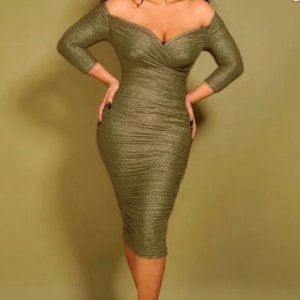 Monica Wiggle Dress in Black and Gold Lurex